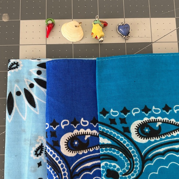 Custom | Ellen - Picture 2 of 3